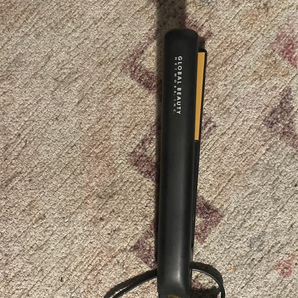 Chi hair straightener 1”